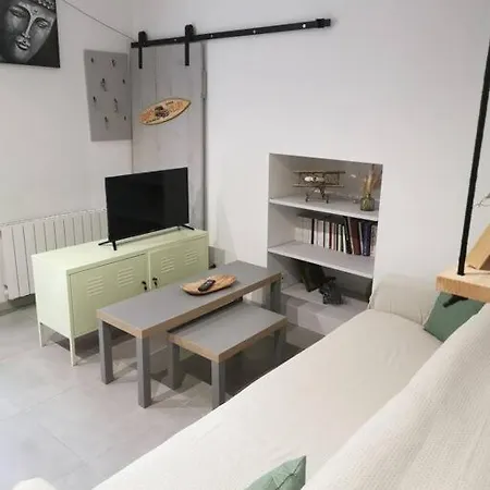 Charmant Appartement Au Coeur Du Village Claret  Exterior photo